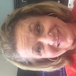 Meet your Posher, Eva